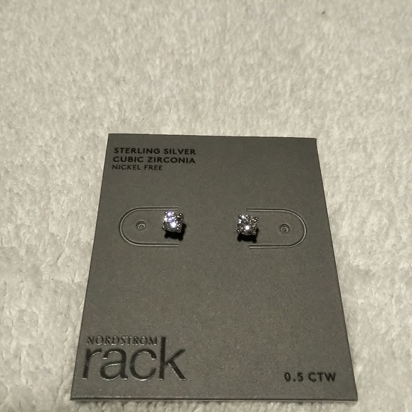 BRAND NEW Sterling Silver Cubic Zirconia Earrings - Picture 1 of 1